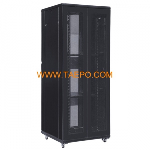 42U Free standing data cabinet