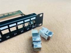 19 inch 1U 24 port CAT5E RJ45 STP shielded patch panel with cable manager from China manufacturer TAEPO for Sale