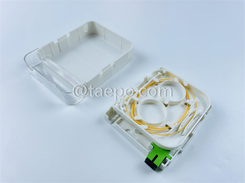 Fiber termination box (FTB), indoor, SC, 1 fiber, plastic housing, 115x86x22mm, without adapters, pigtails