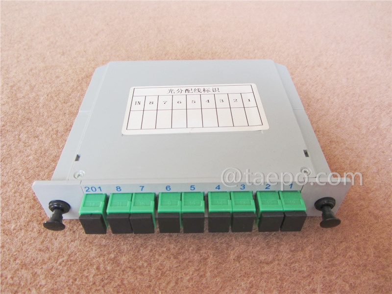 Fiber optic splitter, PLC, casette type, G657A, 1x8, 0.9mm loose tube, with SC/APC connector, adapter