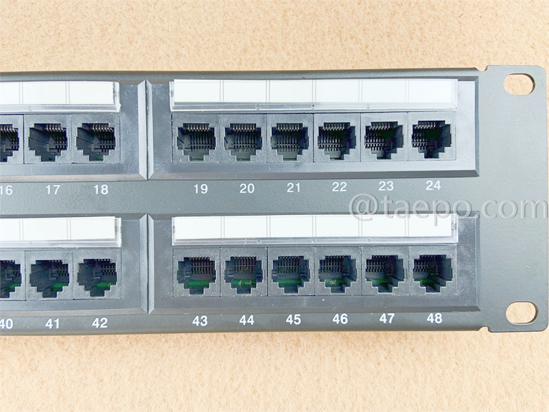 TP-5302-48C6U 48-port patch panel, CAT6, RJ45, UTP, 19