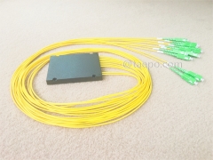 Fiber optic splitter, PLC, plastic case, G657A, 2x8, 2mm loose tube, 1m, with SC/APC connector